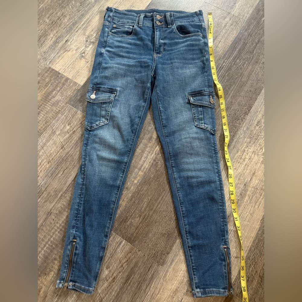 America Eagle women’s size 6 jeans